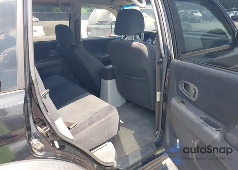 2004 Mitsubishi Montero Sport Ls z USA, uszkodzony, nr VIN JA4LS21RX4J004048